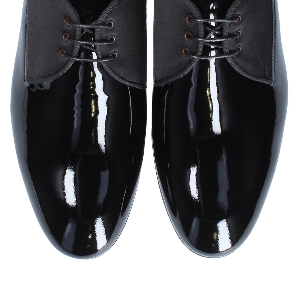 DERBY TOTAL BLACK - NERO