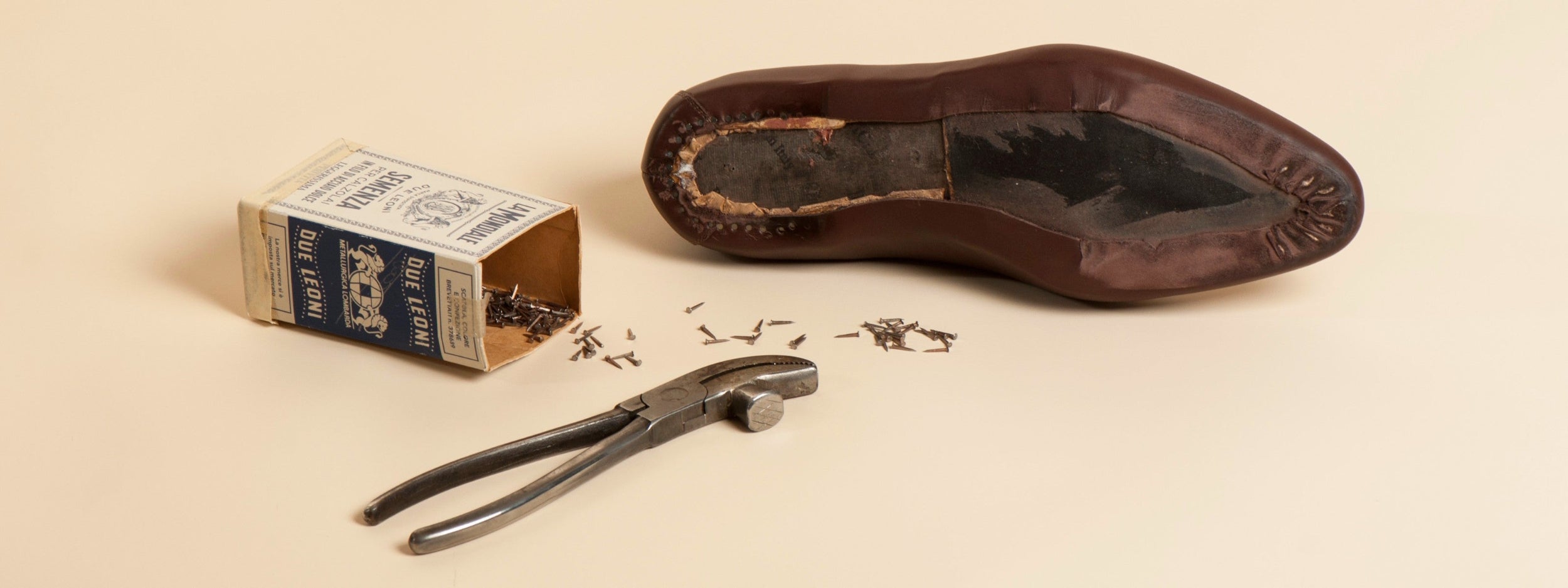 Artisanal shoes made in Italy